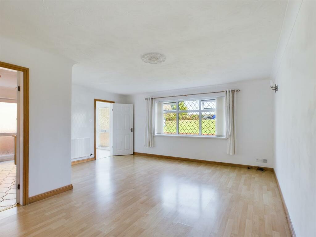 Additional image 3 of De Breos Drive, Porthcawl