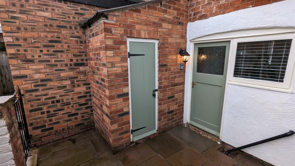 Additional image 2 of Bradford Street, Chester