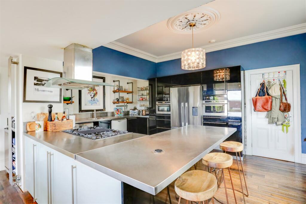 Additional image 6 of 1 St. Augustines Place, Penarth, CF64 1BJ