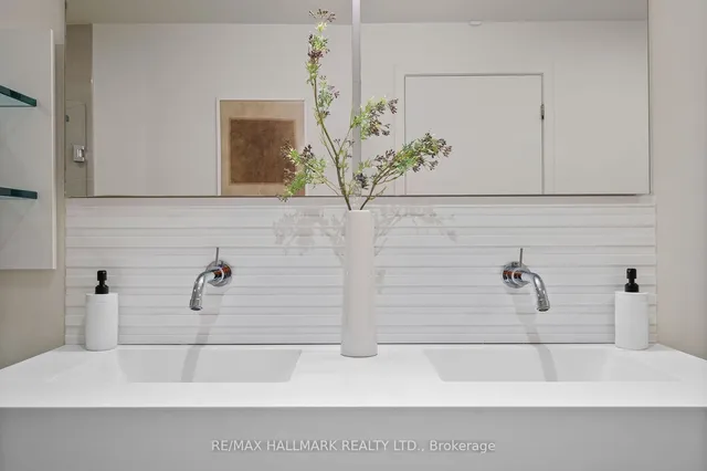 Additional image 21 of 55 Stewart St Unit PH 1029