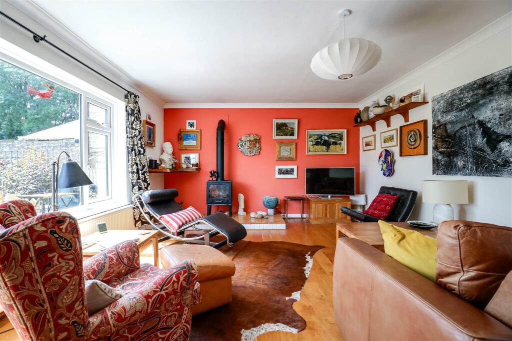 Additional image 3 of Tal Y Llyn, Castle Court, Llandough, Nr Cowbridge, Vale Of Glamorgan, CF71 7LZ