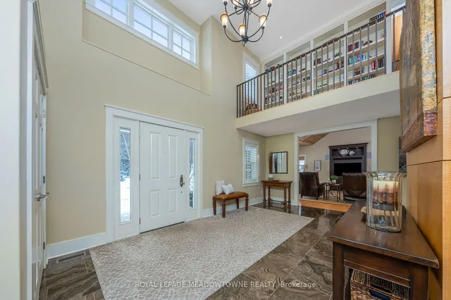 Additional image 7 of 13738 Sixth Line