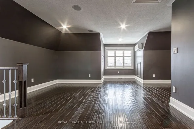 Additional image 36 of 729 Wettlaufer Terr