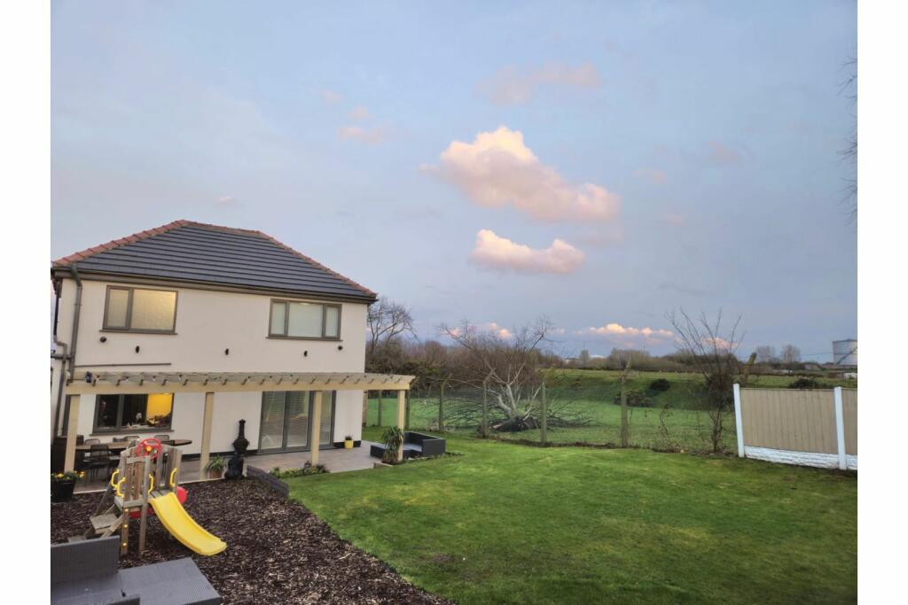 Additional image 21 of Seaview Avenue, Wirral, CH62