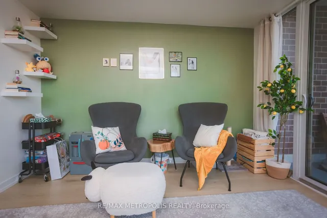 Additional image 3 of 5101 Dundas St Unit 203