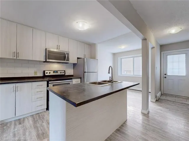 Additional image 9 of 293 Fairway Rd Unit 26