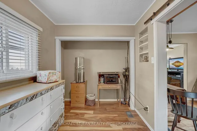 Additional image 17 of 99 Beland Ave