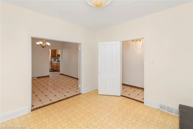 Additional image 10 of 62 Francis St