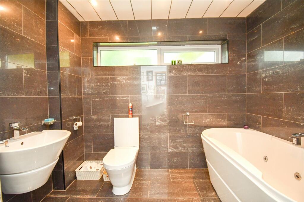 Additional image 37 of Blakeley Dell, Raby Mere, Wirral