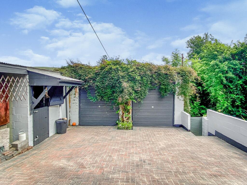 Additional image 15 of Nant Garedig, 14 Bridgend Road, Llangynwyd, Maesteg, Bridgend. CF34 9SW