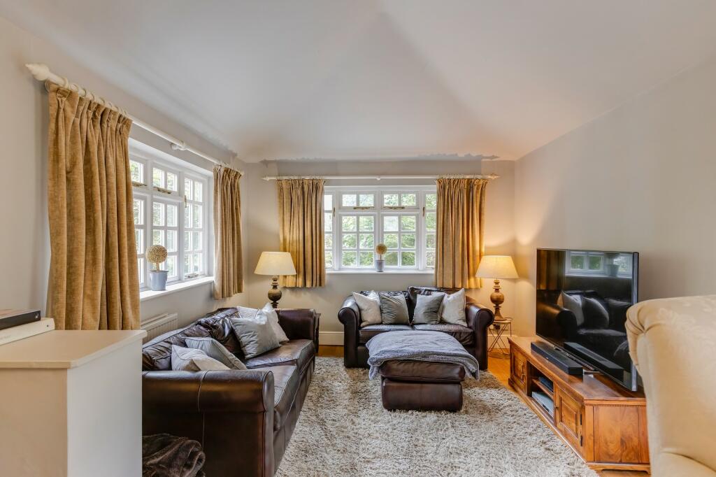 Additional image 13 of Rhiwgoed, Westra, Dinas Powys, The Vale Of Glamorgan. CF64 4HA