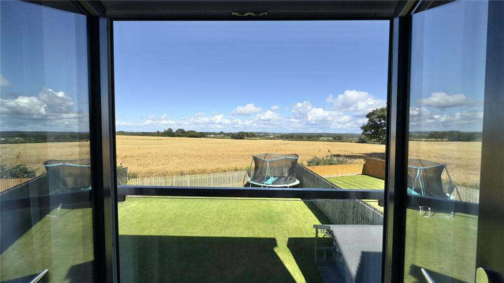 Additional image 29 of Downham Road North, Heswall, Wirral, CH61