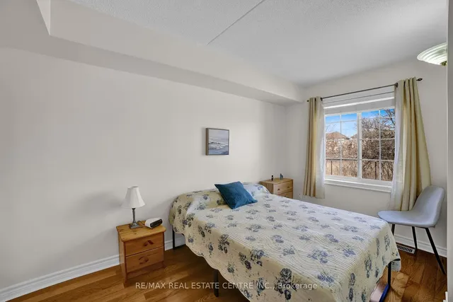 Additional image 11 of 2333 Walkers Line Unit 15