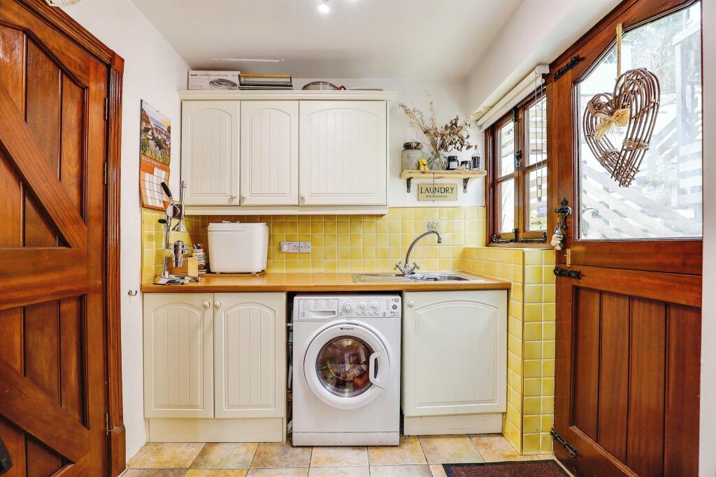 Additional image 20 of Barren Hill, Penmark, Barry