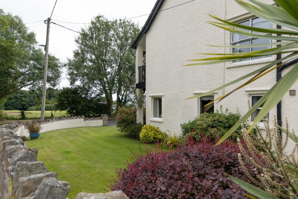 Additional image 42 of Highwalls Avenue, Dinas Powys