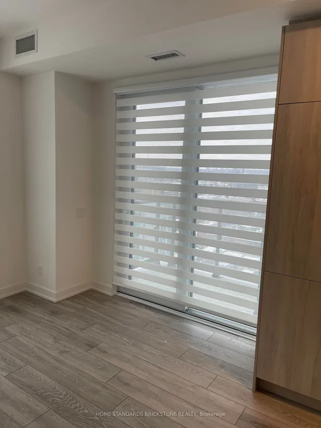 Additional image 3 of 108 Peter St Unit 2011