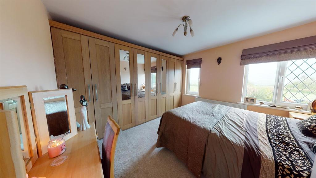 Additional image 10 of Fferm Goch, Llangan