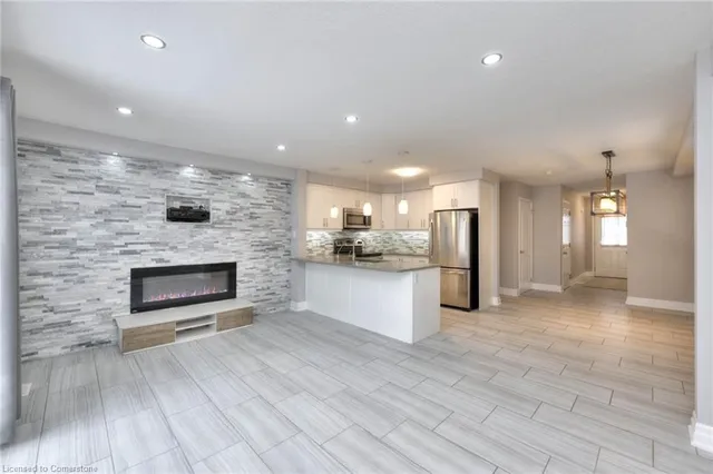 Additional image 10 of 51 Meadowridge St