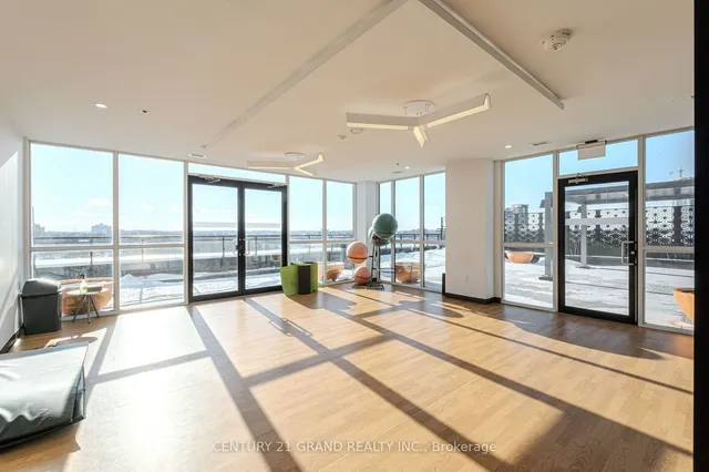 Additional image 23 of 60 Charles St Unit 503