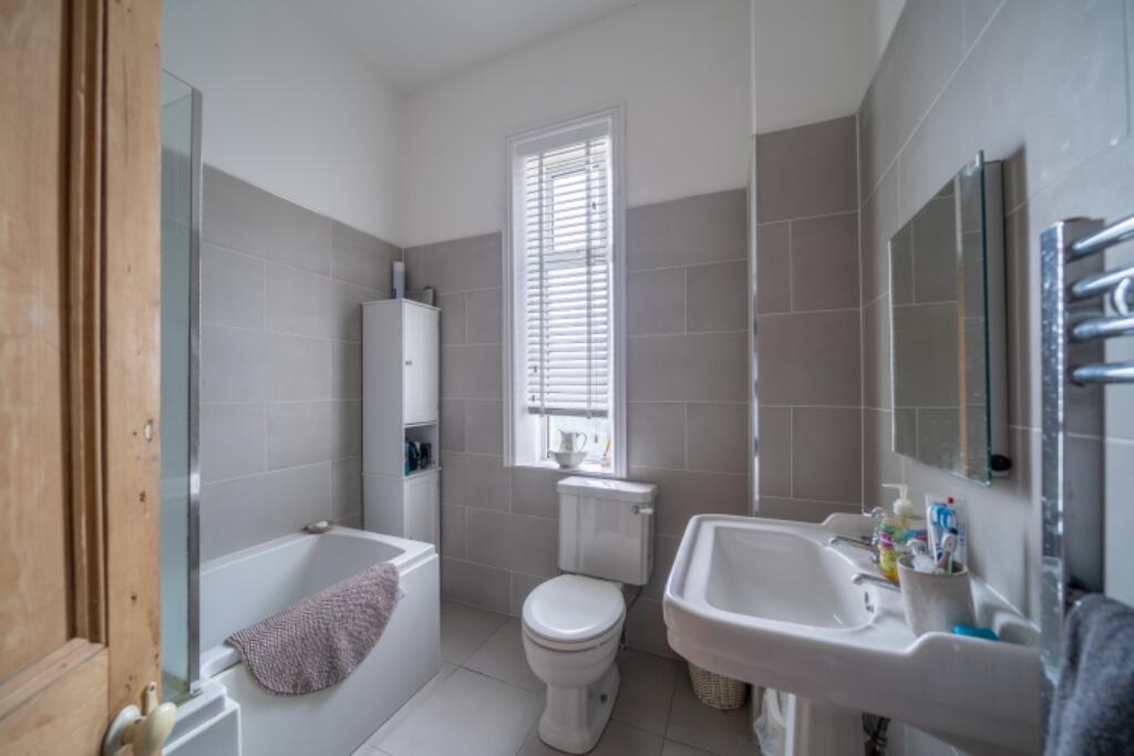 Additional image 12 of Alderley Road, CH47