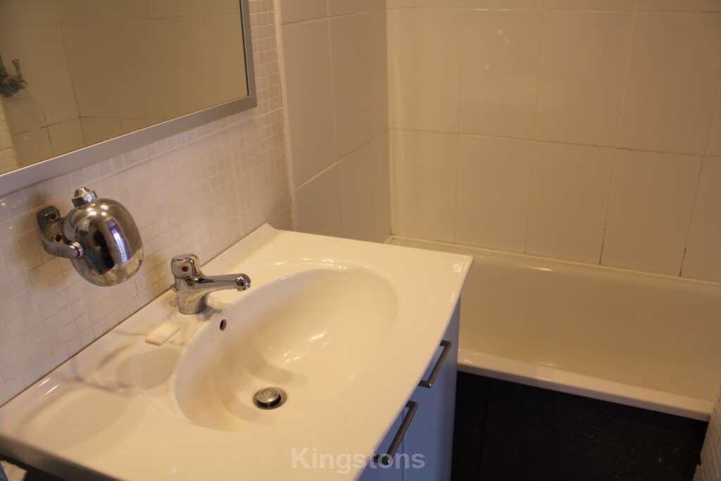 Additional image 10 of Eastgrove, Roath, CF24 3AE