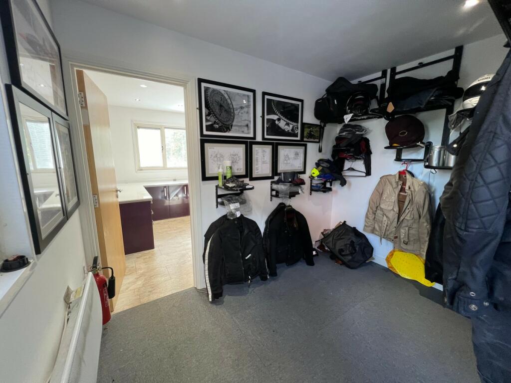 Additional image 22 of Bronheulwen, Porth - Porth