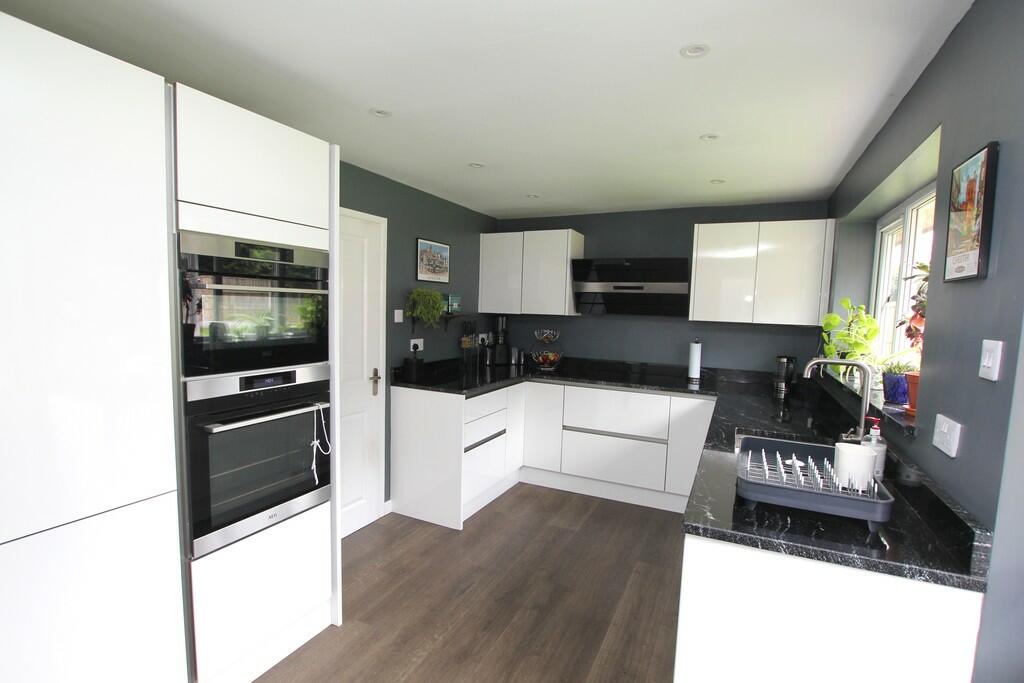 Additional image 24 of Wayside Court, Mickle Trafford, Chester