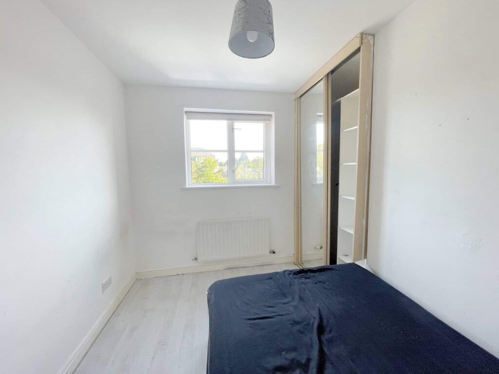 Additional image 9 of 27 Signal Court