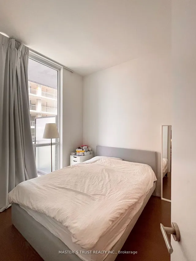 Additional image 2 of 45 Charles St Unit 5111