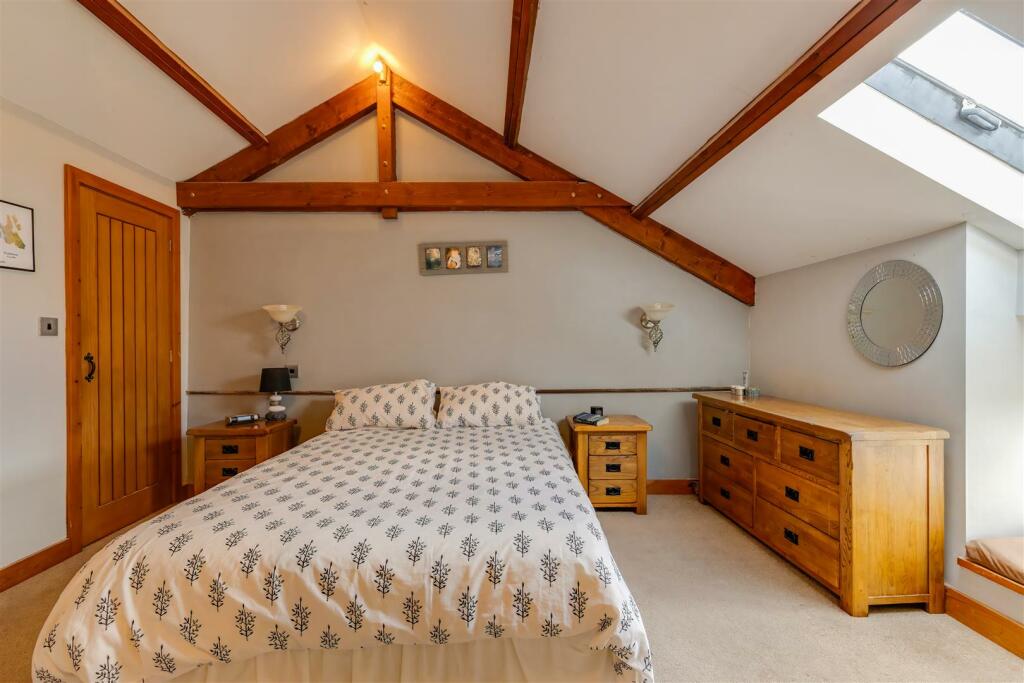 Additional image 34 of Kwisha, The Germonds, Watery Lane, Welsh St Donats, CF71 7SS