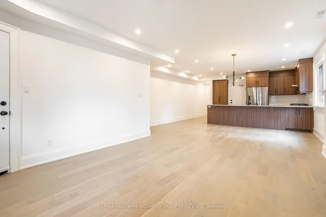 Additional image 16 of 20 Wineva Ave