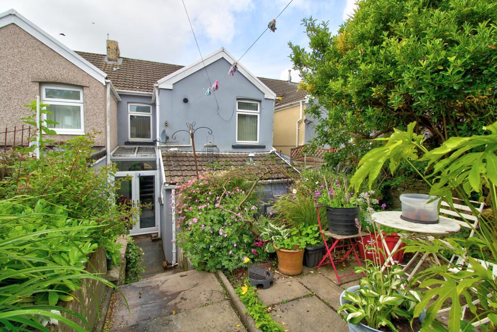 Additional image 4 of High Street, Trelewis, CF46