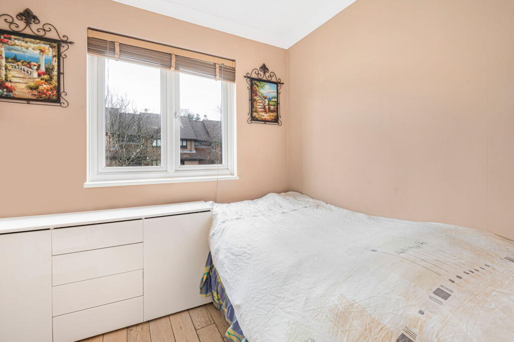 Additional image 7 of Oakham Drive, Bromley, BR2