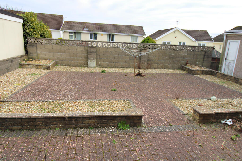 Additional image 12 of DE GRANVILLE CLOSE, PORTHCAWL, CF36 3JF