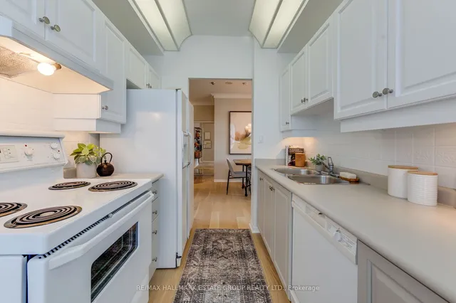 Additional image 19 of 38 Avoca Ave Unit 1508