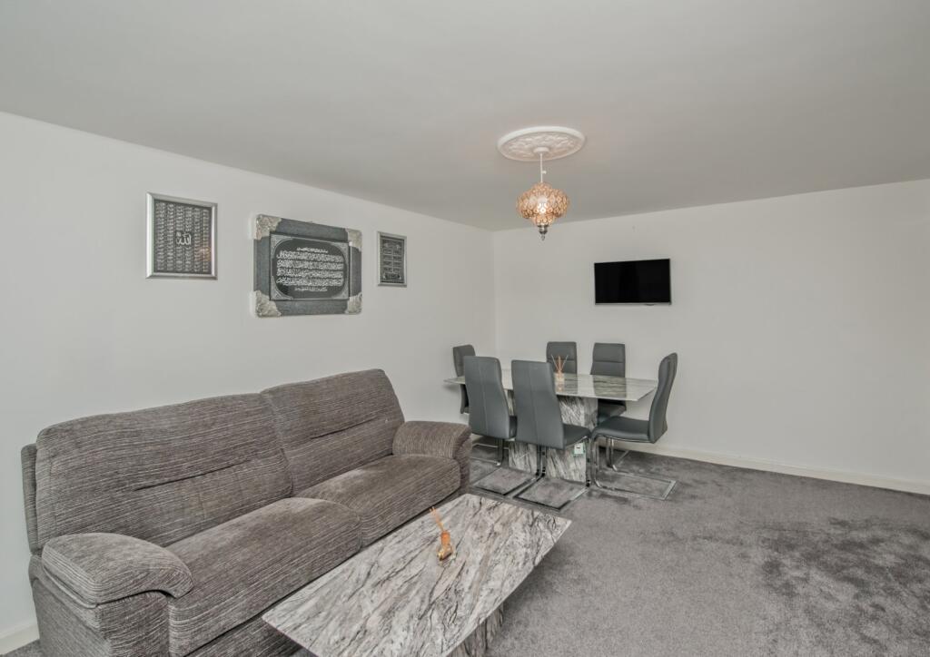 Additional image 5 of Glenrose Drive, Lidget Green, Bradford, BD7