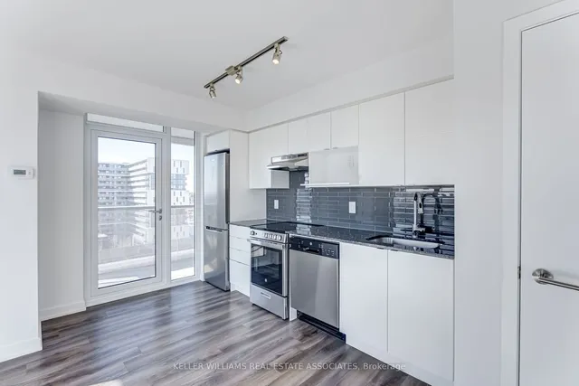 Additional image 11 of 120 Varna Dr Unit 1017