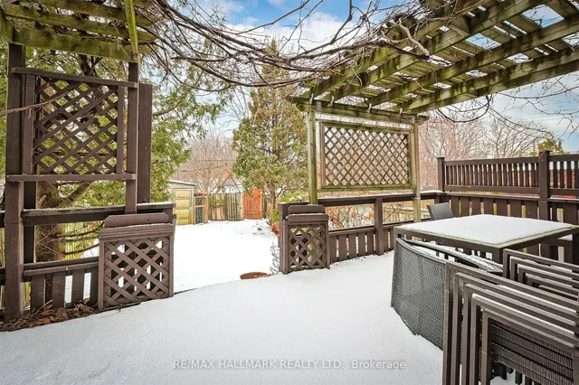 Additional image 23 of 252 winona Dr