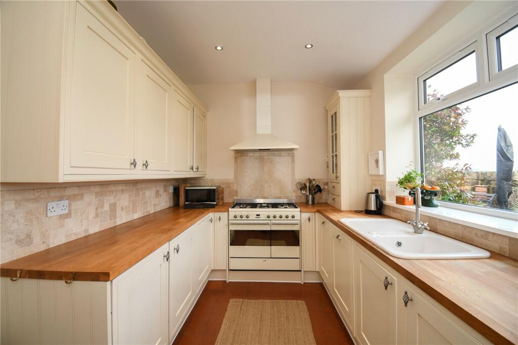 Additional image 9 of Rocklands Lane, Thornton Hough, Cheshire