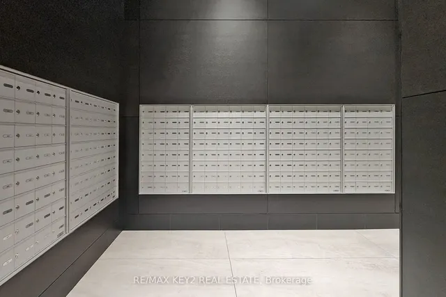 Additional image 37 of 2221 Yonge St Unit 3402