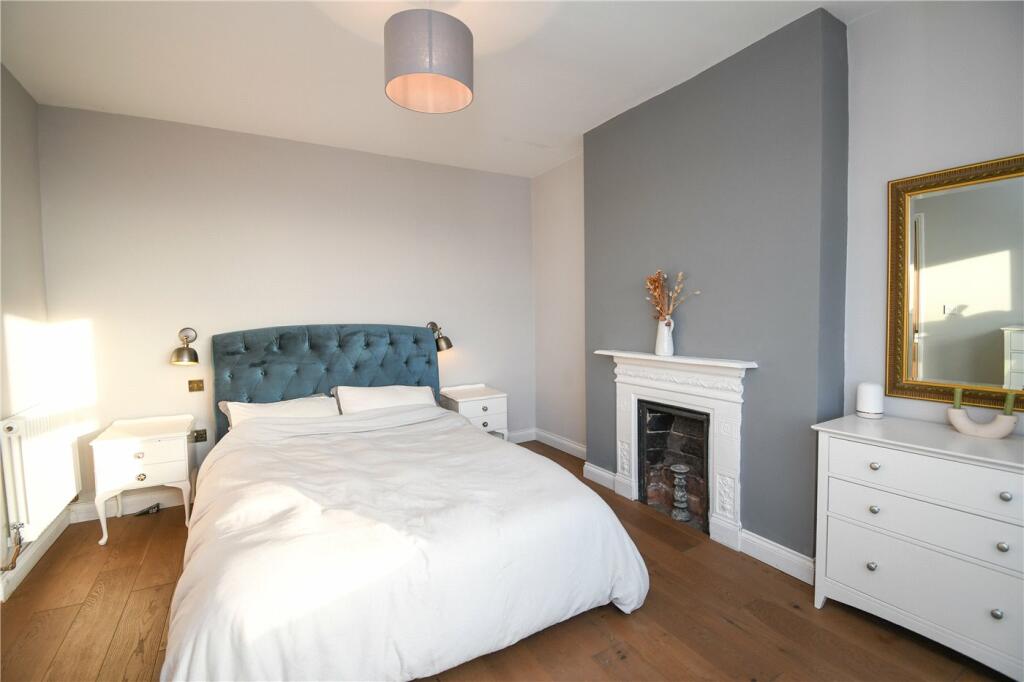 Additional image 16 of Mount Avenue, Heswall, Wirral