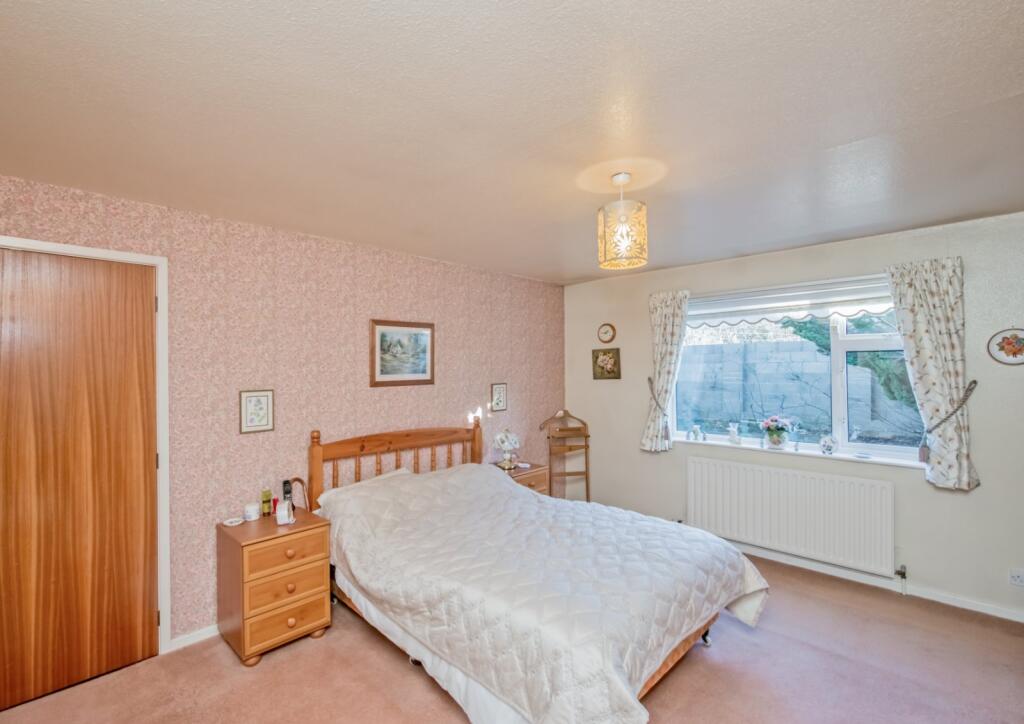 Additional image 15 of Gainsborough Close, Bradford, BD3