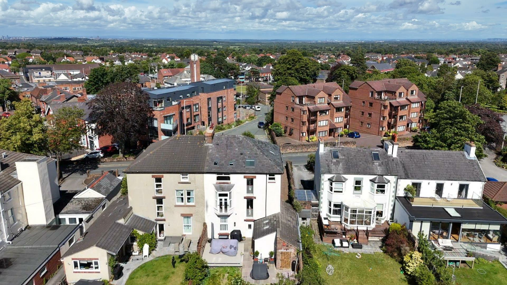 Additional image 14 of Mount Avenue, Heswall, Wirral