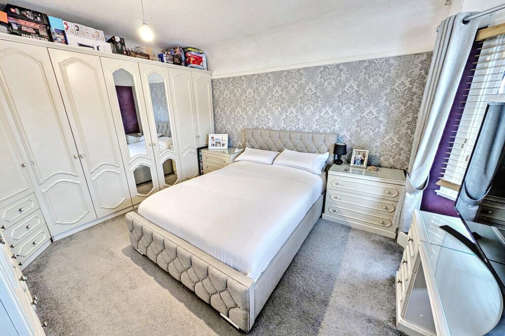 Additional image 8 of Moordown