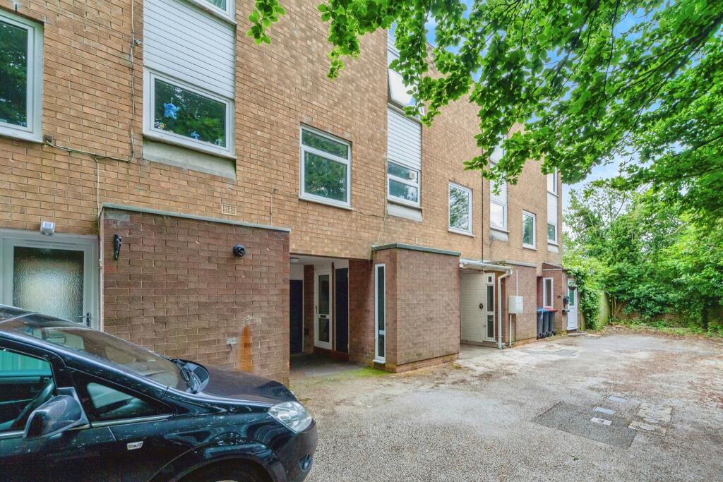 Additional image 15 of Abbots Park, Chester