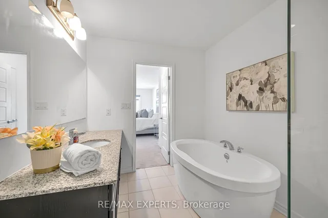 Additional image 19 of 1562 Moira Cres