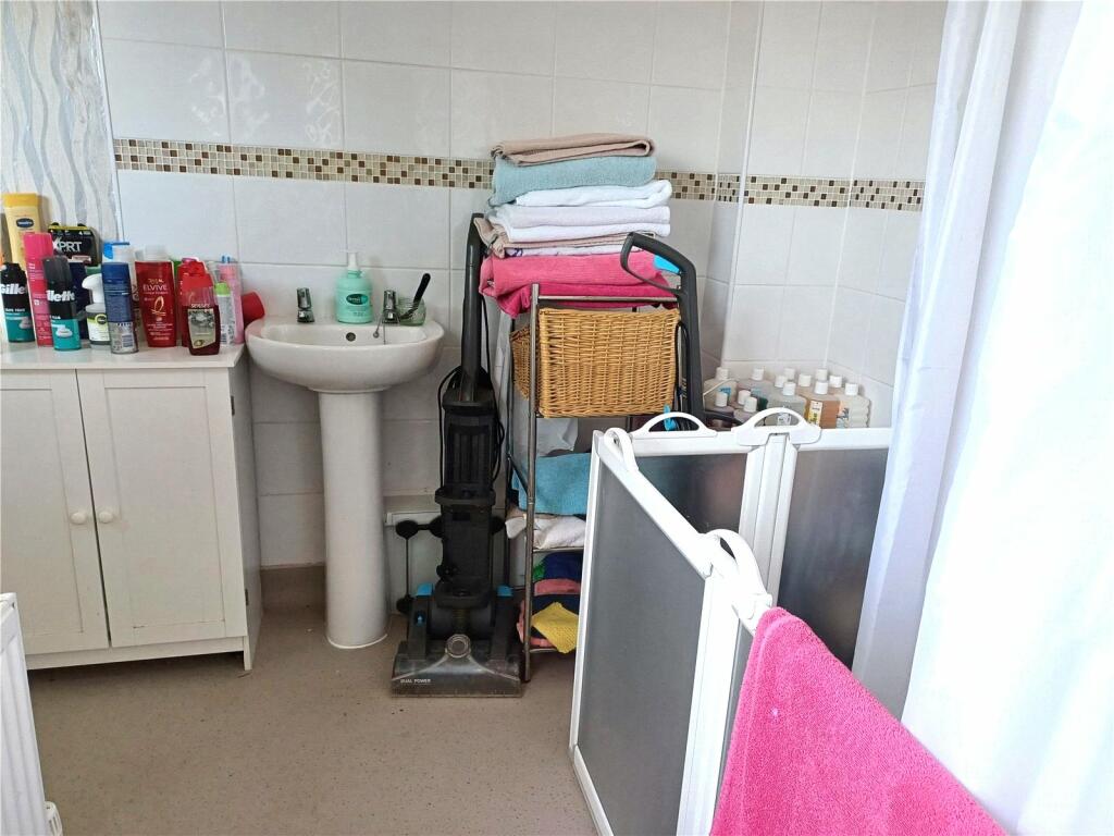 Additional image 5 of Suffolk Place, Porthcawl CF36 3EB, CF36