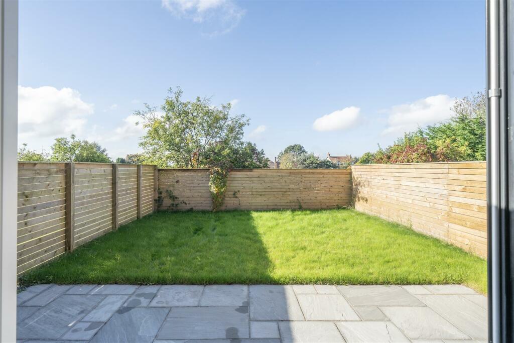 Additional image 40 of Telegraph Road, Heswall, Wirral