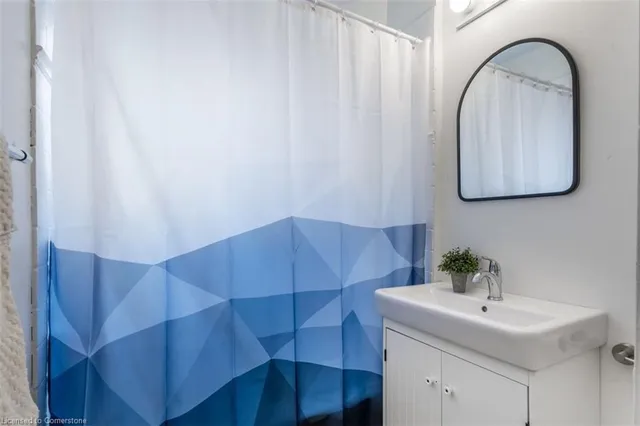 Additional image 18 of 11 Munn St