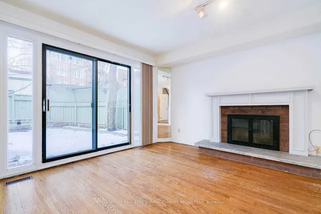 Additional image 11 of 26 Hazel Ave